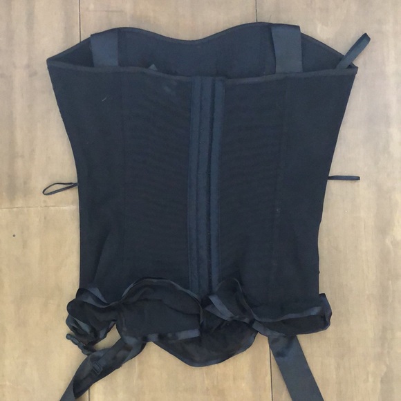 Corset Top - Picture 8 of 8